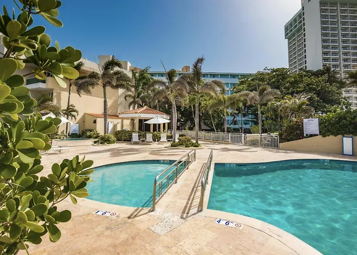 Condado Lagoon Villas At Paseo Caribe